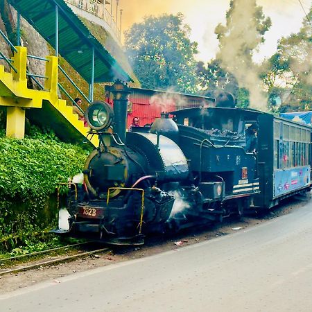 Hotel Lee Green- Best Family Hotel In Darjeeling Darjeeling  Eksteriør billede