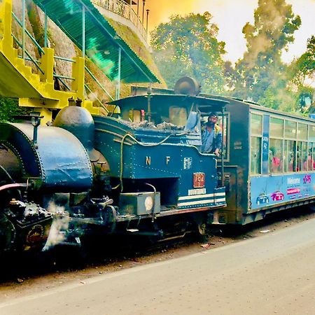 Hotel Lee Green- Best Family Hotel In Darjeeling Darjeeling  Eksteriør billede